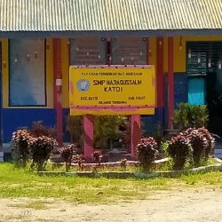 Sekolahku