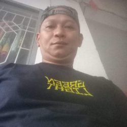 Ayahku Pahlawanku
