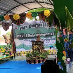 Peringatan Maulid Nabi di SMPN 1 Watansoppeng
